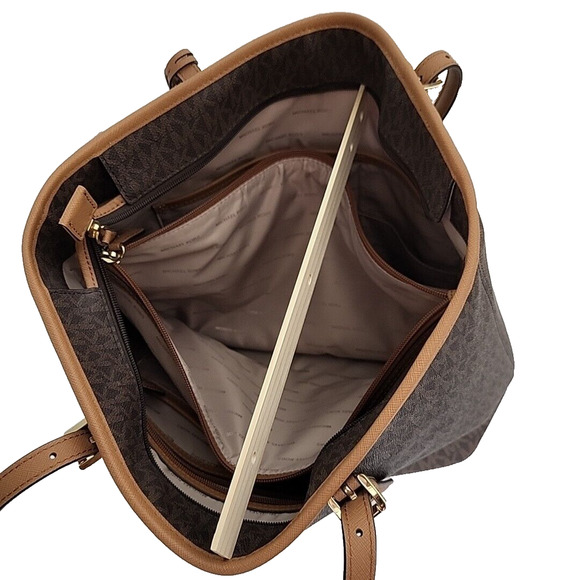 MICHAEL KORS Purse/Tote Brown Leather Logo Zipper Clouser Many Compartments NEW - Picture 5 of 9